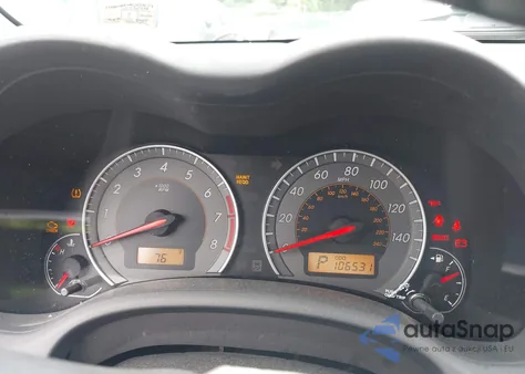 2010 Toyota Corolla S z USA, uszkodzony, nr VIN 2T1BU4EE3AC293179